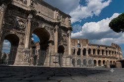 Rome mở rạp chiếu phim miễn phí có điều hòa giúp người dân tránh nóng