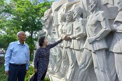 Để nghĩa trang liệt sĩ trở th&agrave;nh c&ocirc;ng vi&ecirc;n lịch sử, văn h&oacute;a t&acirc;m linh:Kỳ 3 - Những người c&ograve;n mang 'm&oacute;n nợ'...