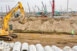 Đầu tư công phục hồi, từng bước tăng tốc