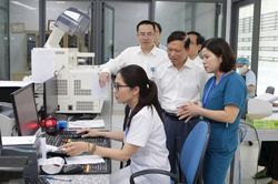 Nền tảng x&acirc;y dựng bệnh viện th&ocirc;ng minh