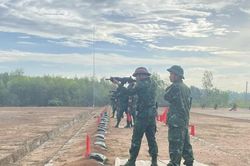 Rời thao trường, vững bước bi&ecirc;n cương