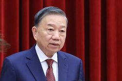 Bế mạc Hội nghị Trung ương lần thứ 3: Phải chuyển ngay sự thống nhất về chủ trương thành thống nhất trong hành động