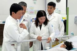 Vụ cháy xe khách khiến 7 người tử vong: Nạn nhân sẽ được phẫu thuật ghép da