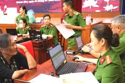 Khánh Hòa thu nhận mẫu ADN của hơn 3.200 thân nhân liệt sĩ