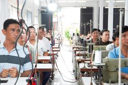 Từ lớp học nghề đến cơ hội làm việc tại Liên bang Nga