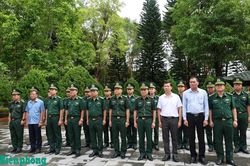 Bộ Tư lệnh Bộ đội Biên phòng dâng hương tri ân các anh hùng liệt sĩ nhân kỷ niệm 79 năm Ngày Thương binh - Liệt sĩ