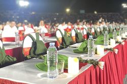 Chương trình 'Mãi mãi tuổi 20' tại Quảng Ninh - Lời tri ân một thế hệ đã hiến dâng tuổi xuân cho Tổ quốc