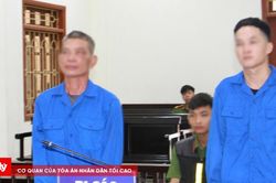 Mua b&aacute;n tr&aacute;i ph&eacute;p 2 b&aacute;nh heroin, 2 bị c&aacute;o trả gi&aacute; đắt