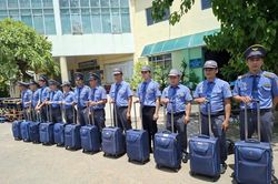 Phát hiện và trả lại hơn 200 triệu đồng tiền mặt cho hành khách đi tàu bỏ quên