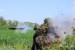 Nga tuy&ecirc;n bố gi&agrave;nh quyền kiểm so&aacute;t Belitskoye ở Donetsk