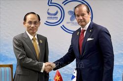 Hội nghị AMM-59: Việt Nam th&uacute;c đẩy hợp t&aacute;c với Panama, Luxembourg, H&agrave; Lan v&agrave; Qatar