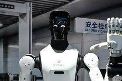 Hạ viện Mỹ thông qua dự luật cấm quân đội sử dụng robot hình người sản xuất từ Trung Quốc