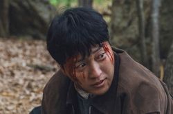 Kim Dae Myeung hóa điên trong The Husband