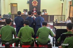 Tuy&ecirc;n &aacute;n nh&oacute;m bị c&aacute;o mua b&aacute;n tr&aacute;i ph&eacute;p chất ma t&uacute;y