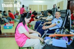 'Giọt hồng xứ Thanh' - Lan tỏa nghĩa cử 'Một giọt m&aacute;u cho đi, một cuộc đời ở lại'