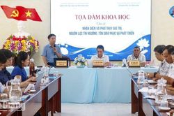 Đề xuất c&aacute;c giải ph&aacute;p ph&aacute;t huy gi&aacute; trị, nguồn lực t&iacute;n ngưỡng, t&ocirc;n gi&aacute;o phục vụ ph&aacute;t triển