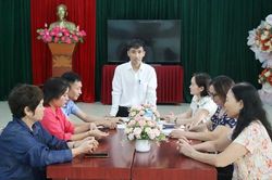 N&acirc;ng tầm đội ngũ b&iacute; thư chi bộ