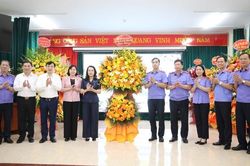 Lãnh đạo tỉnh Bắc Ninh thăm, chúc mừng Viện Kiểm sát nhân dân tỉnh