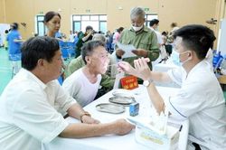 Chăm s&oacute;c sức khỏe cho thương binh, bệnh binh: Tiếp nối h&agrave;nh tr&igrave;nh tri &acirc;n