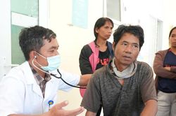 Đưa chăm sóc sức khỏe đến gần người dân