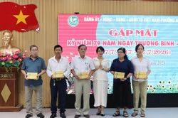 Phường An Hải tri ân người có công nhân kỷ niệm 79 năm ngày Thương binh - Liệt sĩ (27/7)