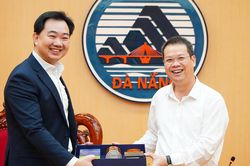 Đ&agrave; Nẵng v&agrave; Hiệp hội C&ocirc;ng nghiệp b&aacute;n dẫn Singapore x&uacute;c tiến hợp t&aacute;c đầu tư
