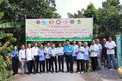 Th&aacute;p Mười: Khởi c&ocirc;ng x&acirc;y dựng 3 c&ocirc;ng tr&igrave;nh 'Thắp s&aacute;ng đường qu&ecirc;'