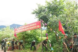 Xã Mang Yang phối hợp Lữ đoàn 40 ra quân thực hiện công tác dân vận năm 2026