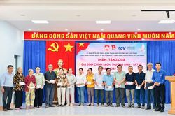Trao 31 suất quà cho gia đình chính sách, cựu thanh niên xung phong phường Bắc Cam Ranh
