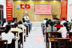 Đảng ủy phường Bảo An tổ chức tập huấn kỹ năng viết tin, b&agrave;i tuy&ecirc;n truyền