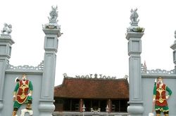 Làng cổ lắng đọng ân tình
