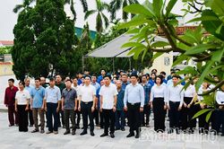 Xã Xuân Lãng tri ân người có công, dâng hương tưởng niệm các Anh hùng liệt sĩ