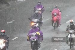 Cảnh báo 9 tỉnh có mưa to, nguy cơ thời tiết xấu trong 6 giờ tới