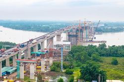 S&ocirc;i động c&ocirc;ng trường thi đua 180 ng&agrave;y đ&ecirc;m ho&agrave;n th&agrave;nh mở rộng cao tốc TP.HCM - Long Th&agrave;nh