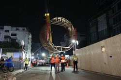 Tuyến Metro số 5 H&agrave; Nội bắt đầu thi c&ocirc;ng ngầm