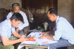 Xã Hồng Vân đẩy mạnh làm sạch dữ liệu quốc gia về đất đai