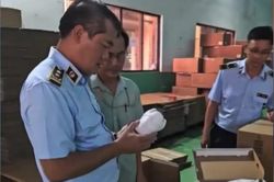 Phát hiện gần 50.000 đôi giày Nike giả mạo tinh vi