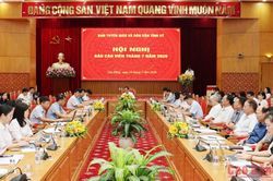 Hội nghị B&aacute;o c&aacute;o vi&ecirc;n th&aacute;ng 7/2026