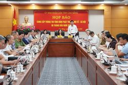 Họp b&aacute;o cung cấp th&ocirc;ng tin về t&igrave;nh h&igrave;nh ph&aacute;t triển kinh tế - x&atilde; hội 6 th&aacute;ng đầu năm