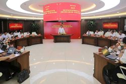 Bí thư Tỉnh ủy, Chủ tịch HĐND tỉnh Phan Thăng An chủ trì họp Ban Chỉ đạo Dự án đường bộ cao tốc Đồng Đăng - Trà Lĩnh