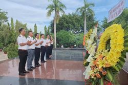Kiểm to&aacute;n nh&agrave; nước khu vực VIII tổ chức hoạt động về nguồn, tri &acirc;n người c&oacute; c&ocirc;ng với c&aacute;ch mạng