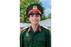 Truy tặng bằng khen cho chiến sĩ cứu 2 người bị điện giật ở Gia Lai