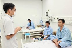 Sức khỏe 8 nạn nhân vụ ngộ độc khí ở trại lợn Thanh Hóa hiện ra sao?
