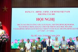 Phường T&acirc;y Hồ tri &acirc;n hơn 1.000 người c&oacute; c&ocirc;ng, huy động tr&ecirc;n 1 tỷ đồng Quỹ 'Đền ơn đ&aacute;p nghĩa'
