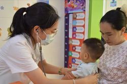 Xã Sóc Sơn gia tăng số trẻ nhiễm vi rút Adeno, cần làm gì để phòng, chống?
