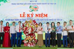 Thứ trưởng Nguyễn Thị Liên Hương: Xây dựng Trung tâm Thụy An trở thành mô hình phục hồi chức năng tiêu biểu