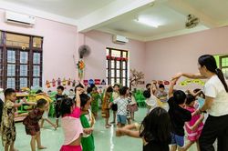 Từ 1.8 giáo viên được hỗ trợ 2,5 triệu đồng/tháng: Những ai được hưởng?