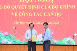 Đồng chí Đỗ Thanh Bình giữ chức vụ Bí thư Thành ủy Cần Thơ