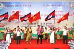 Sôi nổi hội diễn văn nghệ ngành cao-su tại Campuchia
