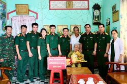 Về với mẹ Bảy